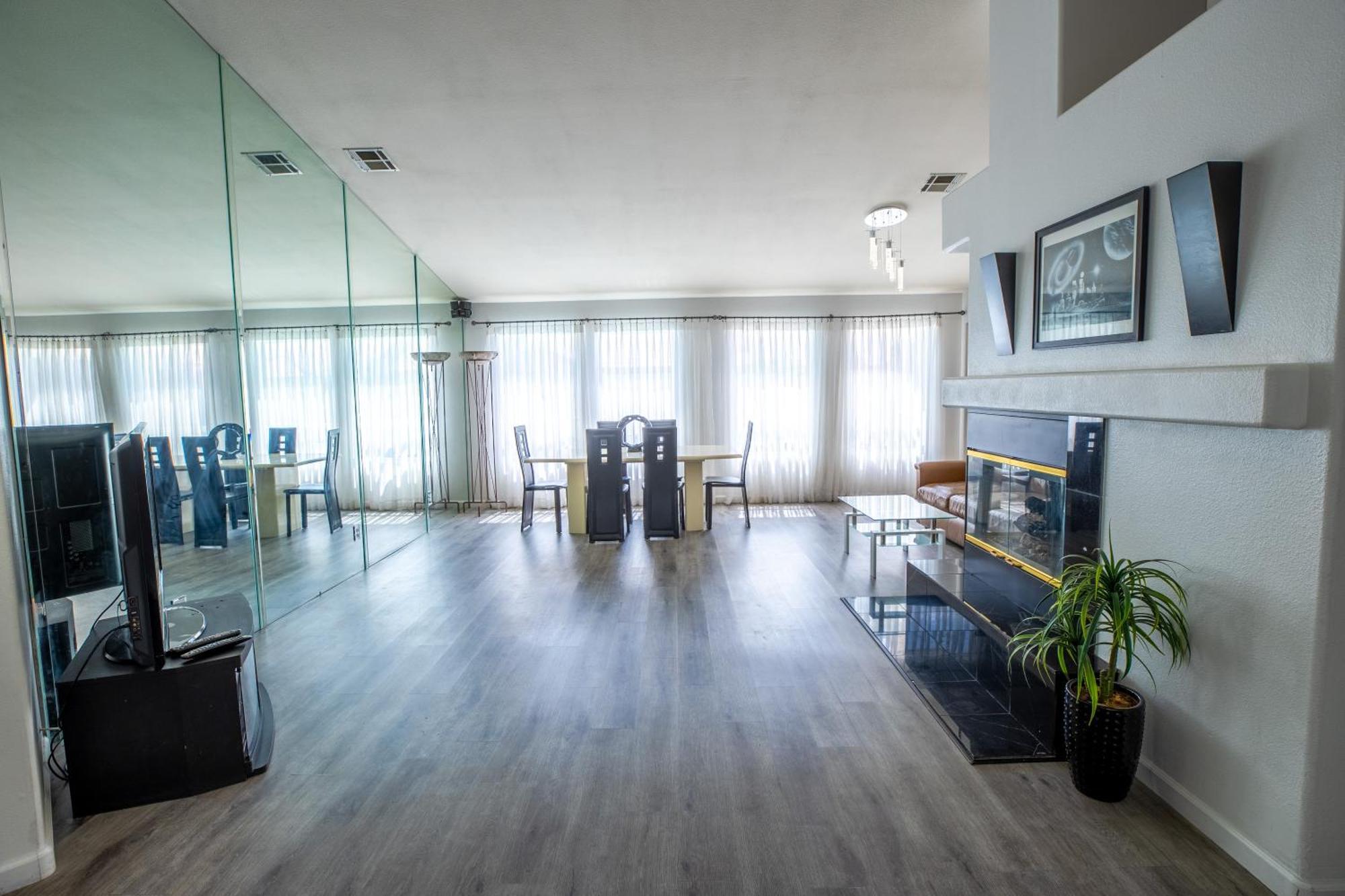 Luxury 1900 Sq Ft House Huge 46 Ft Pool & Hot Spa Las Vegas Eksteriør bilde